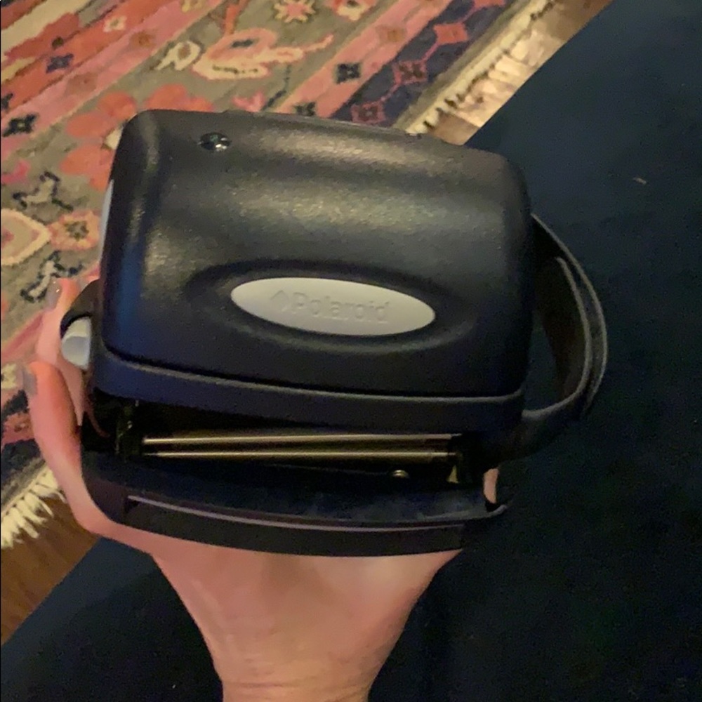 Polaroid Camera - Picture 5 of 7